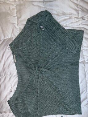 Comfy Green/Blue Sweat with Twist back